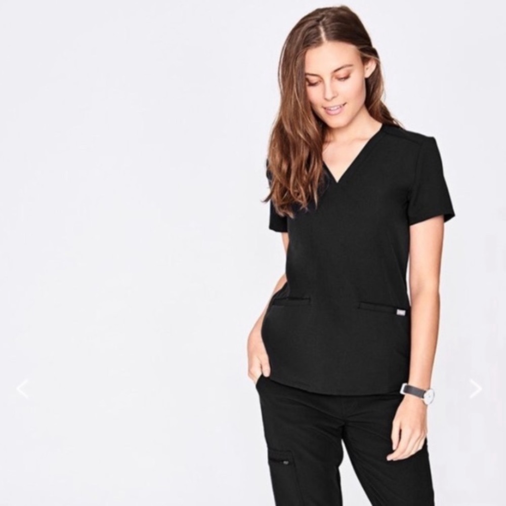 Figs Casma Three Pocket Scrub Top M Black